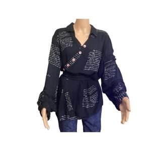 Thread Story Script Print Wrap Blouse Balloon Sleeves  Black/White size 2X
